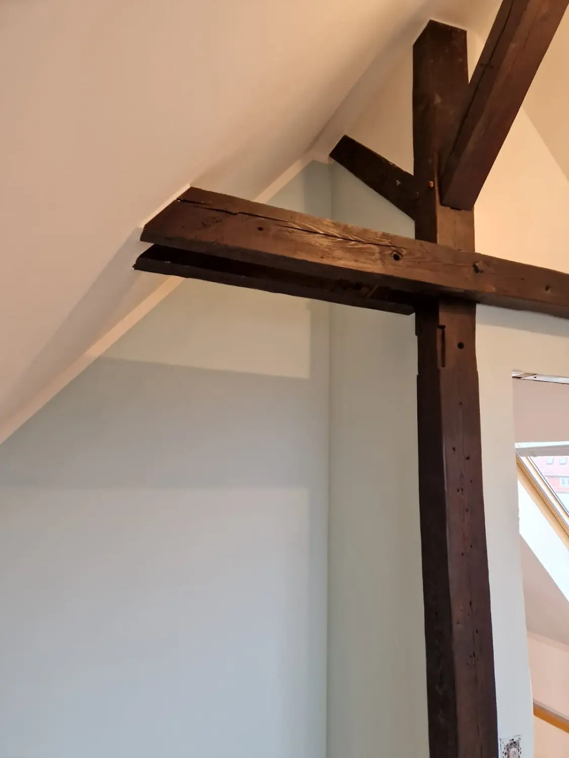 Malerarbeiten im Haus durch Ausbaubetrieb Hentschel