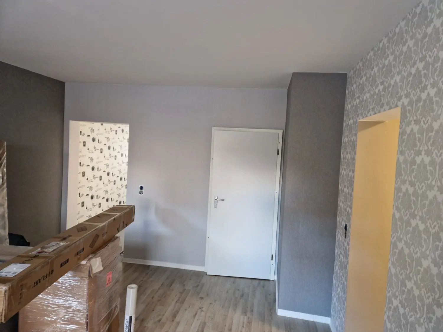 Ausbaubetrieb Hentschel, Handwerker, Maler, Bodenleger, Raumgestalter, Raumausstatter